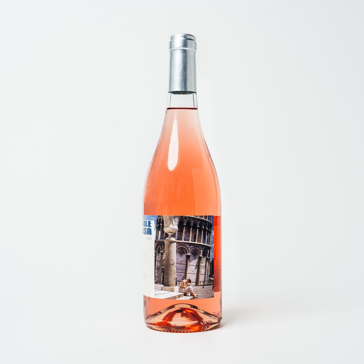 Amabile di Rosa Rosato bottle, close studio shot